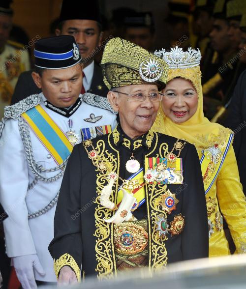 KL07_28022014_AGONG_PARLIMEN