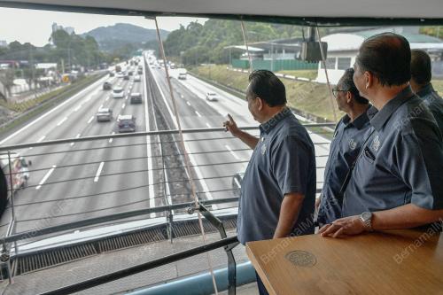 DATUK SERI ALEXANDER NANTA LINGGI