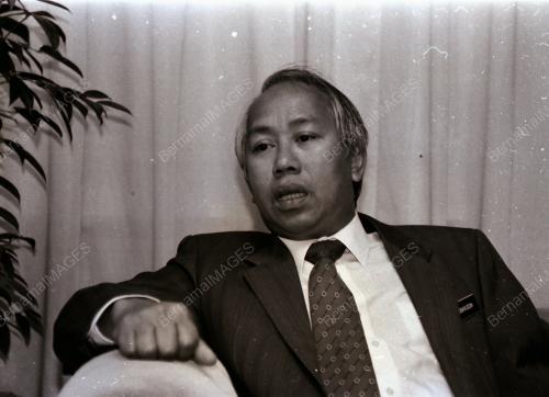 DATUK SERI SABARUDDIN CHIK