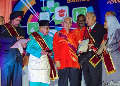 KL07_28052015_HARI_GURU