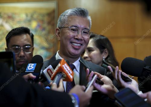 TENGKU DATUK SERI ZAFRUL ABDUL AZIZ