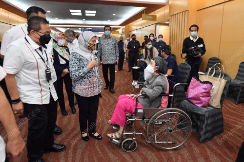 DATUK SERI NANCY SHUKRI