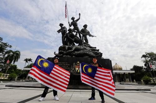 TINJAUAN HARI KEMN KE 63