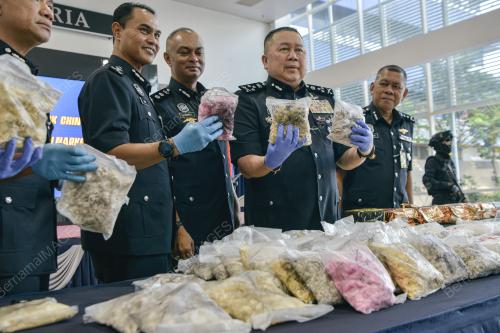 DATUK SERI KHAW KOK CHIN