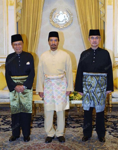 TUANKU MIZAN ZAINAL ABIDIN