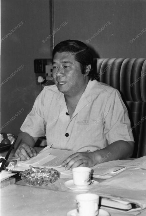Ling Liong Sik adakan sidang akhbar