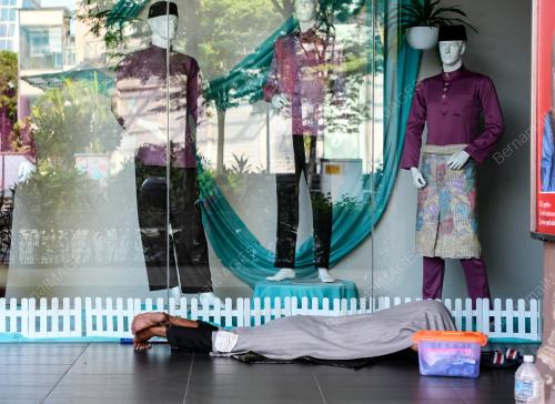 GELENDANGAN DI IBUKOTA PROSES PENEMPATAN MEREKA