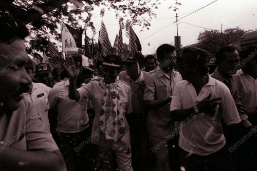 DATUK SERI DR. MAHATHIR BIN MOHAMAD