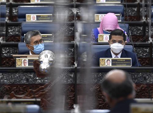 DATUK SERI TENGKU MOHD ZAFRUL TENGKU ABDUL AZIZ