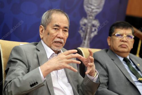 TAN SRI DR WAN JUNAIND TUANKU JAAFAR