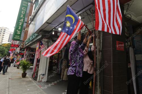 TINJAUAN HARI KEMERDEKAAN KE 63