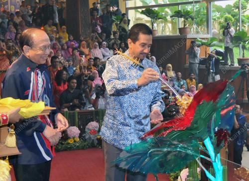 TUANKU MIZAN ZAINAL ABIDIN
