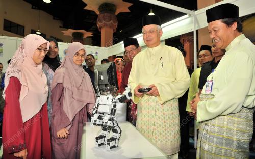 DATUK SERI NAJIB TUN RAZAK