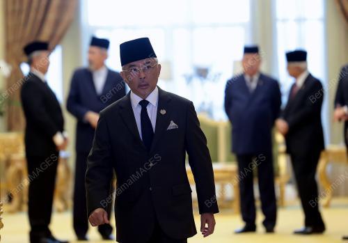 AL-SULTAN ABDULLAH RI'AYATUDDIN AL-MUSTAFA BILLAH SHAH