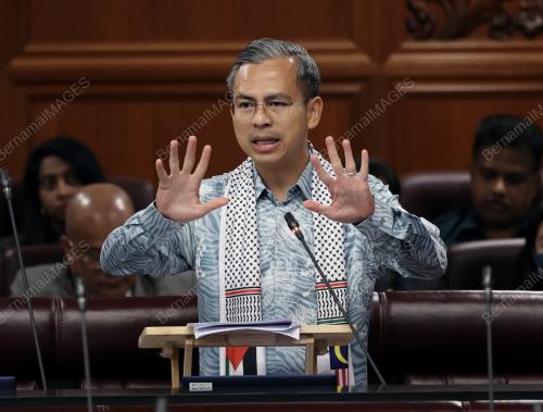 FAHMI FADZIL