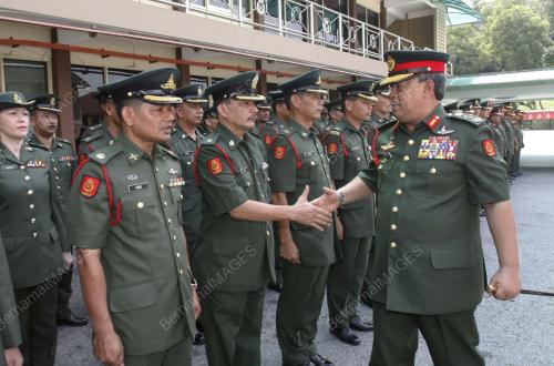JEN ZULKIFLI MOHD ZIN