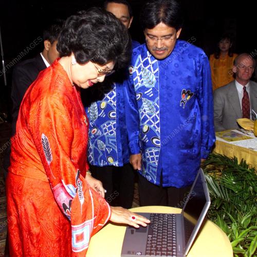 KL08-09_05_2000_WEBSITE_BAM_07012016