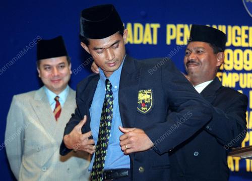 KL08-110200_ANUGERAH_BIRU_07012016