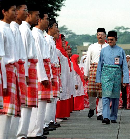 KL08-11_05_2000_PM-BARISAN_07012016