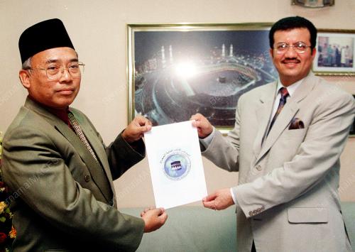 KL08-13_09_2000_SIDANG_HAJI_13012016