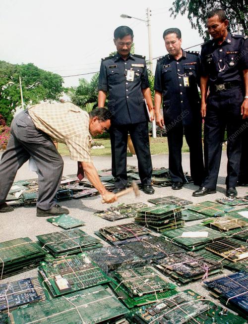 KL08-13_10_2000_CIP_MESIN_SLOT_14012016