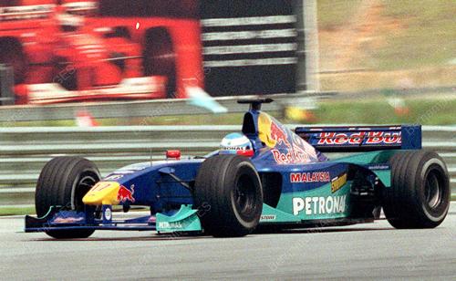KL08-20-10-2000_SAUBER_PETRONAS_14012016