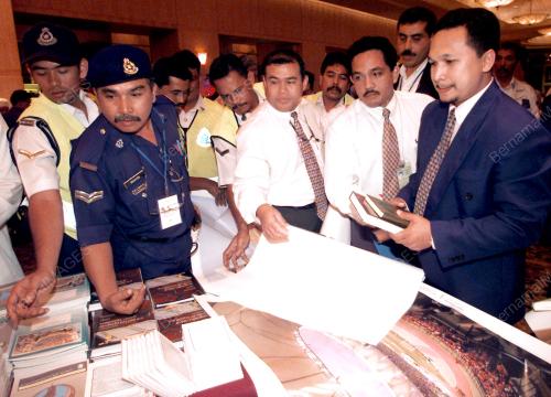 KL08-30_09_2000_HAJI-KITAB_13012016
