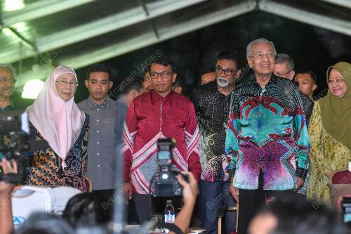 TUN DR MAHATHIR MOHAMAD