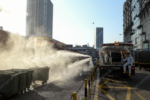 OPERASI PEMBERSIHAN DISINFEKSI PASAR PUDU