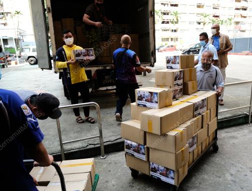 BANTUAN PKP FASA 1 DI PPR SRI SARAWAK