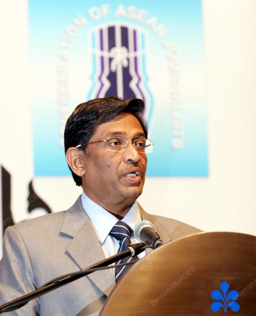 S.SUBRAMANIAM