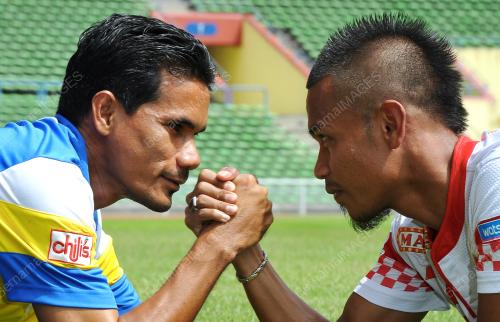 KL08_01112013_BOLA