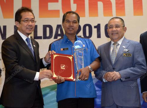 KL08_01112016_INTEGRITI_FELDA