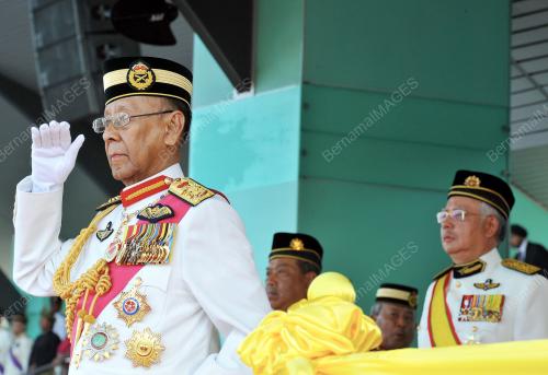 KL08_02062012_AGONG