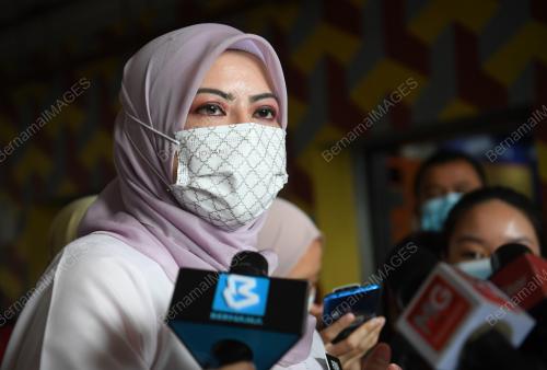 DATUK SERI RINA MOHD HARUN