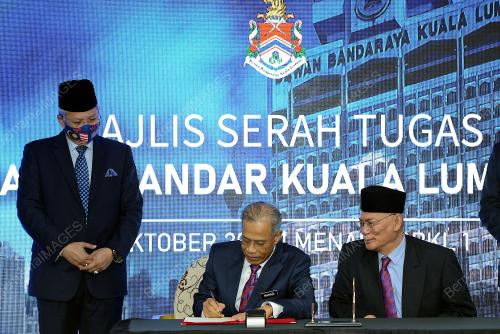 TAN SRI ANNUAR MUSA