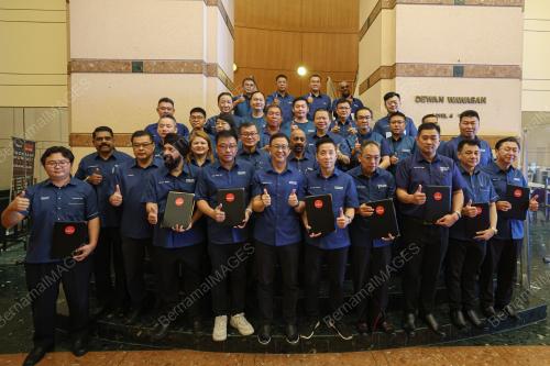 DATUK DR DOMINIC LAU HOE CHAI