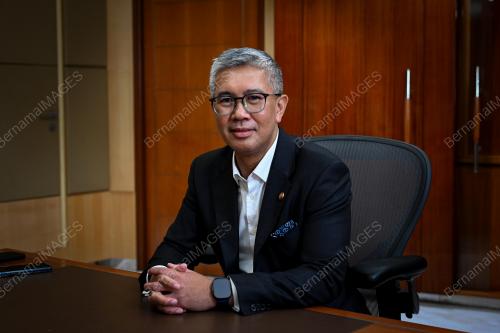 TENGKU DATUK SERI ZAFRUL ABDUL AZIZ