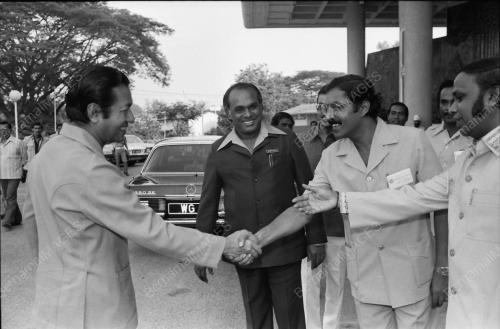 DR. MAHATHIR BIN MOHAMAD