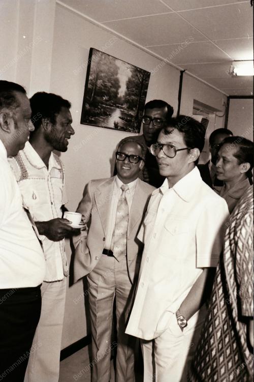 DR. NIK HUSSAIN ABDUL RAHMAN