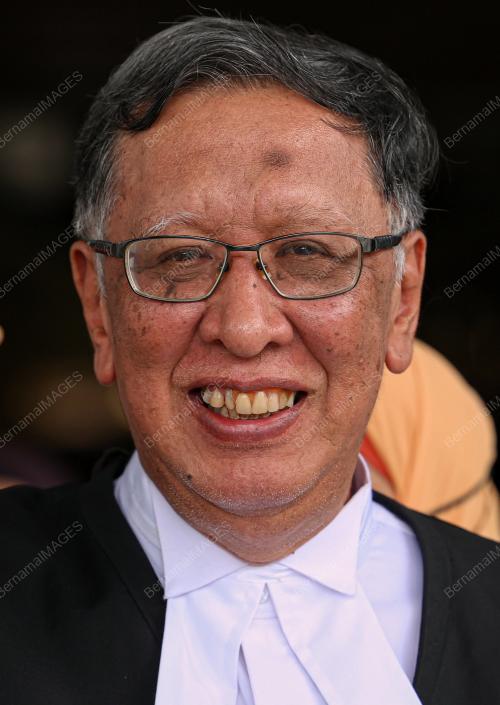 DATUK SERI MOHD ZAWAWI SALLEH