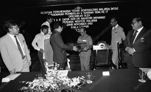 KL08_04022015_BUKA_MTSU