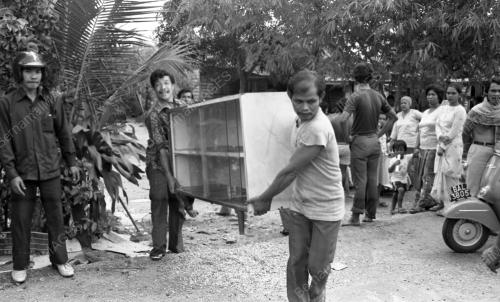 KL08_04022015_KEBAKARAN_KAMPUNG_PASIR