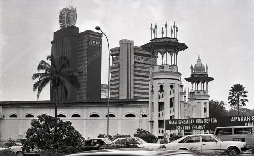 BANGUNAN SULTAN ABDUL SAMAD