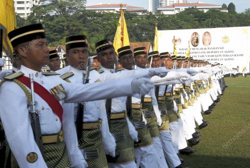 HARI KEPUTERAAN AGONG