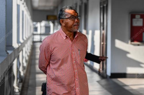 DATUK SERI AZLAN MAN