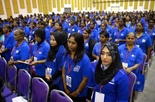 KL08_04102015_WANITA_PPP