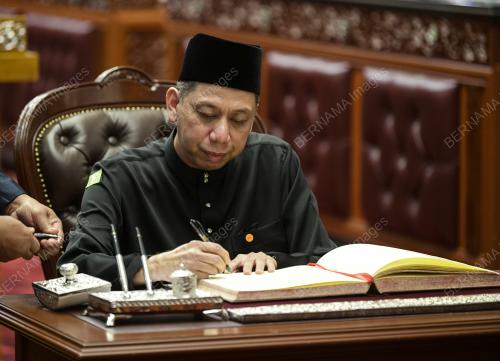 DATUK MOHD HISAMUDIN YAHAYA