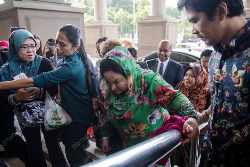 DATIN SERI ROSMAH MANSOR