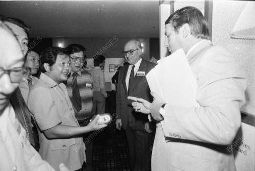 Leo Mogie rasmi Seminar